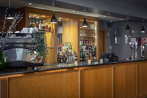 Hampshire Court Hotel & Spa