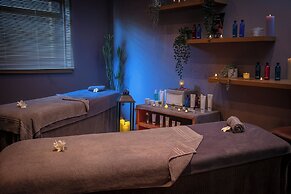 Hampshire Court Hotel & Spa