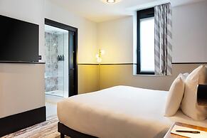 Hotel Les Capitouls Toulouse Centre - Handwritten Collection