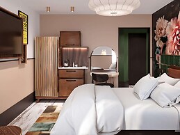 Hotel Les Capitouls Toulouse Centre - Handwritten Collection