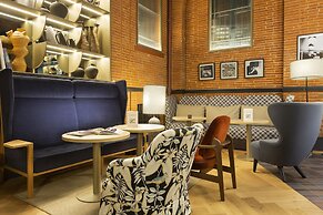 Hotel Les Capitouls Toulouse Centre - Handwritten Collection