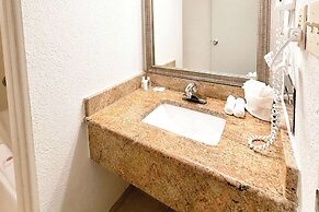 Comfort Inn & Suites Kissimmee by the Parks