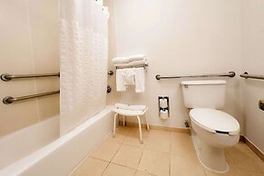 Comfort Inn & Suites Kissimmee by the Parks