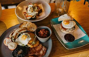 Foxfields Country Hotel