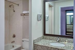 La Quinta Inn & Suites by Wyndham Minneapolis Bloomington W