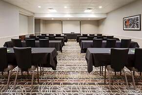 La Quinta Inn & Suites by Wyndham Minneapolis Bloomington W