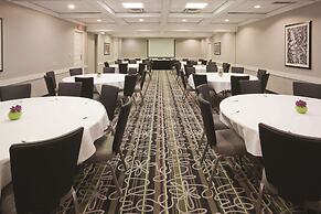 La Quinta Inn & Suites by Wyndham Minneapolis Bloomington W