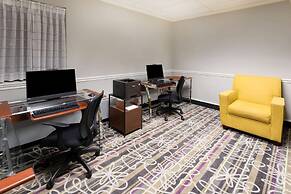 La Quinta Inn & Suites by Wyndham Minneapolis Bloomington W