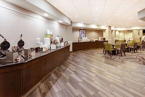 La Quinta Inn & Suites by Wyndham Minneapolis Bloomington W