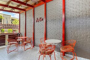 Aiden Austin City Hotel