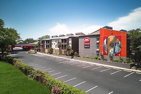 Aiden Austin City Hotel