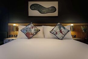 The Samuel Ryder Hotel St Albans, Tapestry Collection Hilton