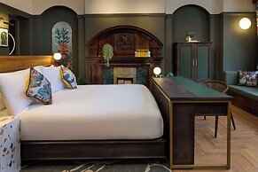 The Samuel Ryder Hotel St Albans, Tapestry Collection Hilton