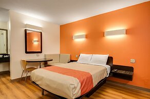 Motel 6 Jennings, LA