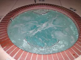 Quality Inn & Suites Terrell