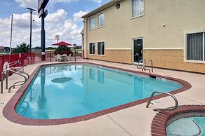 Quality Inn & Suites Terrell