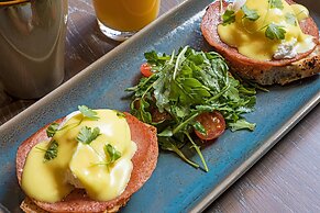 The Notary Hotel, Philadelphia, Autograph Collection by Marriott