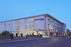 Courtyard by Marriott Downtown Ottawa