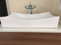 Baymont by Wyndham Medicine Hat