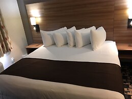 Baymont by Wyndham Medicine Hat