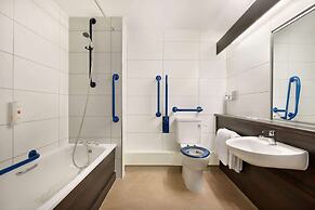 Ramada by Wyndham Bristol West