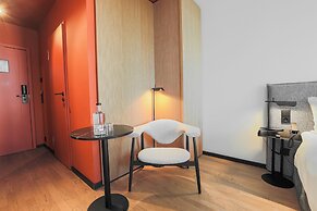 Bob W Munich Old Town