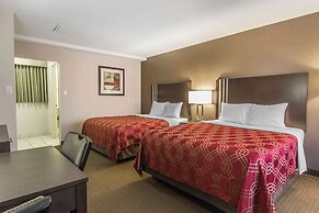 Econo Lodge Lethbridge