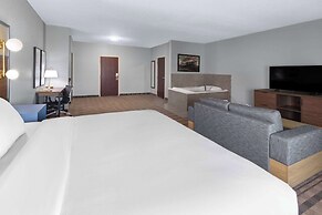 AmericInn by Wyndham Grinnell