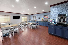 AmericInn by Wyndham Grinnell