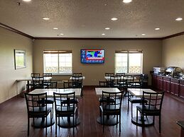 AmericInn by Wyndham Grinnell