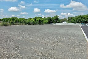 Super 8 by Wyndham New Braunfels I-35