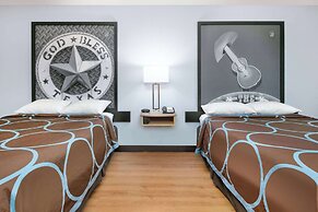 Super 8 by Wyndham New Braunfels I-35