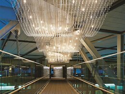 Fairmont Vancouver Airport In-Terminal Hotel