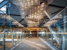 Fairmont Vancouver Airport In-Terminal Hotel