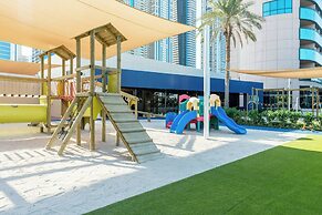 Le Méridien Mina Seyahi Beach Resort & Waterpark