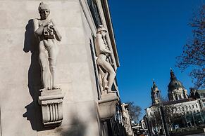 Al Habtoor Palace Budapest, Preferred Hotels & Resorts