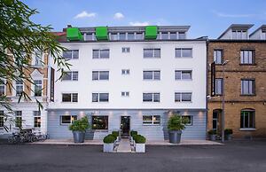 The New Yorker Hotel Köln-Messe