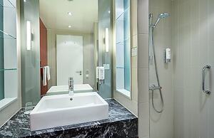 Holiday Inn Berlin Airport - Conference Centre by IHG