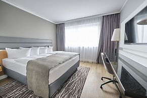Holiday Inn Berlin Airport - Conference Centre by IHG