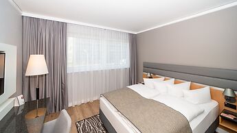 Holiday Inn Berlin Airport - Conference Centre by IHG