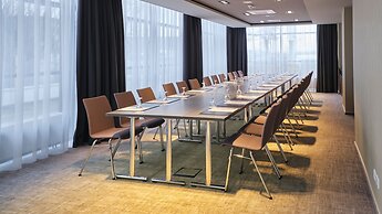 Holiday Inn Berlin Airport - Conference Centre by IHG