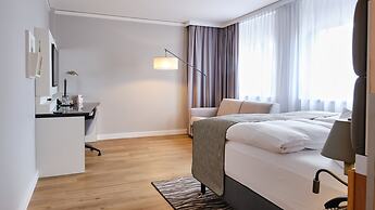 Holiday Inn Berlin Airport - Conference Centre by IHG