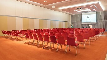 Holiday Inn Berlin Airport - Conference Centre by IHG