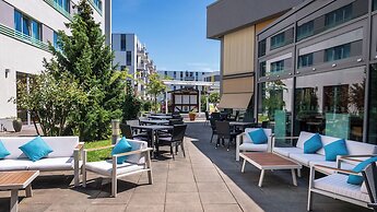 Holiday Inn Berlin Airport - Conference Centre by IHG