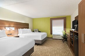 Holiday Inn Express Hotel & Suites Bentonville, an IHG Hotel