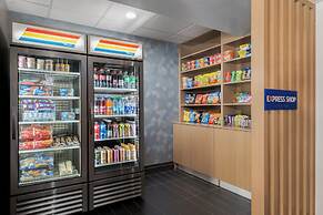 Holiday Inn Express Hotel & Suites Bentonville by IHG