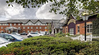 Holiday Inn Express London Gatwick - Crawley by IHG