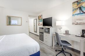 Hutchinson Island Hotel