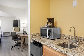 Hutchinson Island Hotel