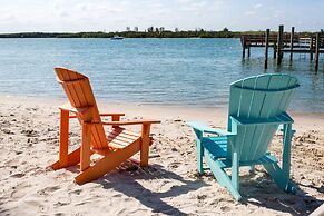 Hutchinson Island Hotel